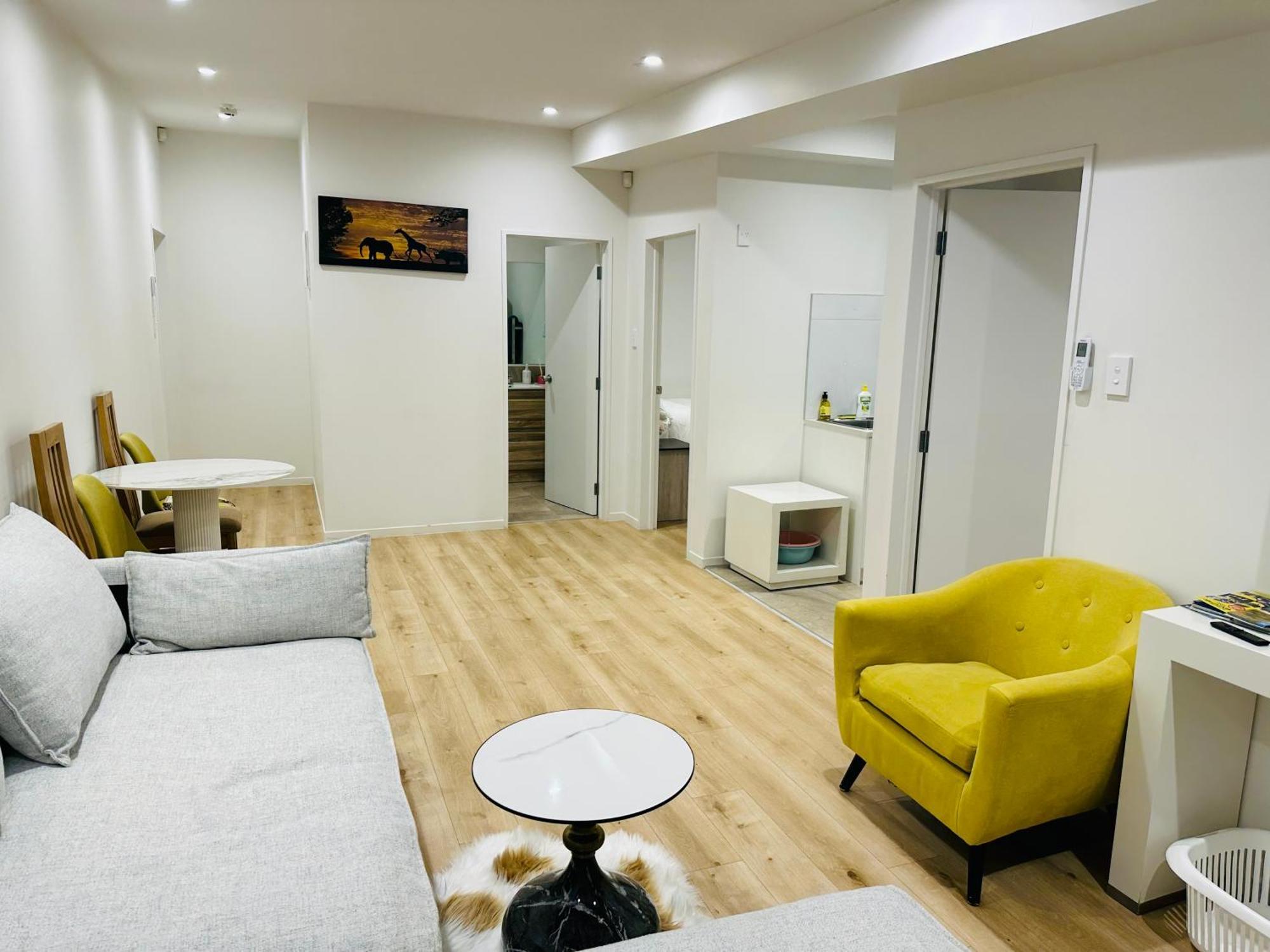 Otahuhu Town Centre Brand New Apartment 8B Auckland Eksteriør billede